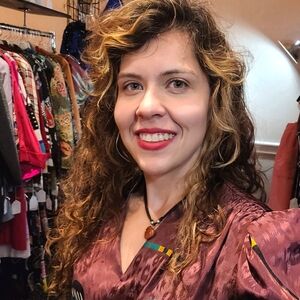 Designer, Vintage and Quality Finds